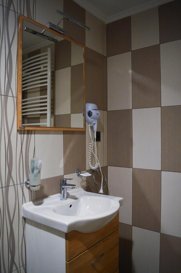 גולובאץ Apartmani Tika מראה חיצוני תמונה