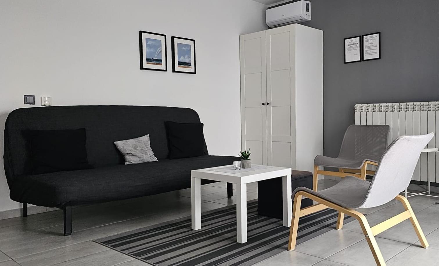 גולובאץ Apartmani Tika מראה חיצוני תמונה
